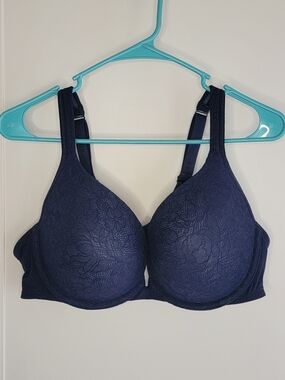 Navy Lace Boost Plunge Bra NWOT